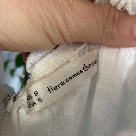 Boho White Ruffled top - Picture 3 of 5